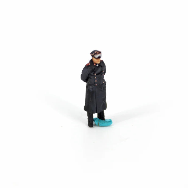 New 1/72 German Soldier 2Person Soldier Group 1 Commander Miniature Doll Set Model DIY Scene With Hand-Painted Figurine Toys