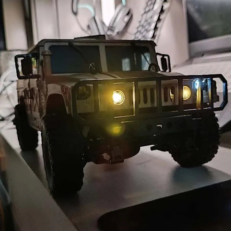 C8835 RC Car Full Scale 2.4G 4WD Remote Control Car All-Terrain Off-Road Climber With LED Lights Military Simulation Model Toy