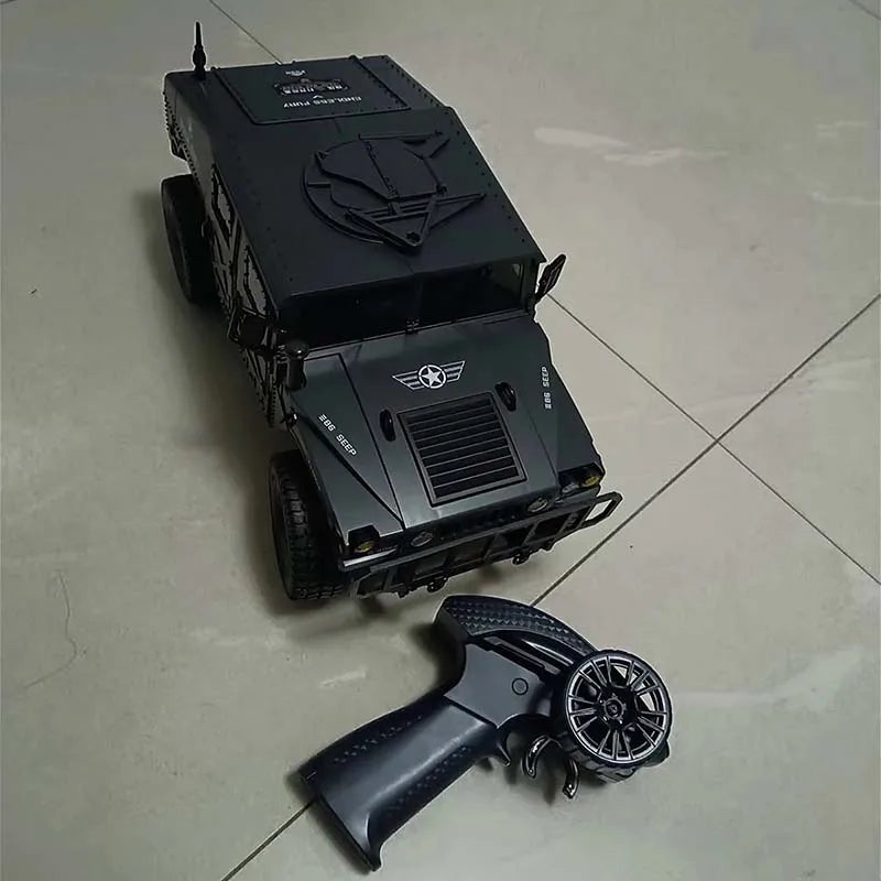 C8835 RC Car Full Scale 2.4G 4WD Remote Control Car All-Terrain Off-Road Climber With LED Lights Military Simulation Model Toy