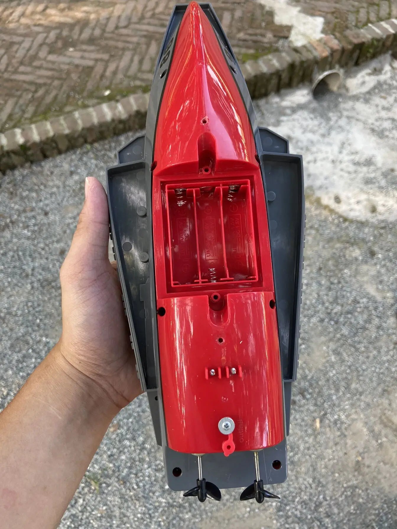 RC Warship 26.7 inch(68CM) Super Long Hull RC Boat Charging Military Children's Toy boy Electric Toy Ship Aircraft Carrier Warsh
